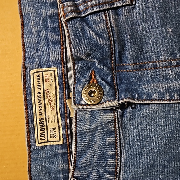 Colours Alexander Julian Light Men Jean's 32 Waist 32 Length Straight - Picture 3 of 3